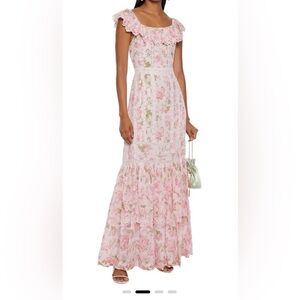 LOVESHACKFANCY
 
Niko ruffled floral-print cotton-voile maxi dress
US 4